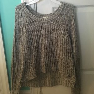 Gray high-low knit sweater