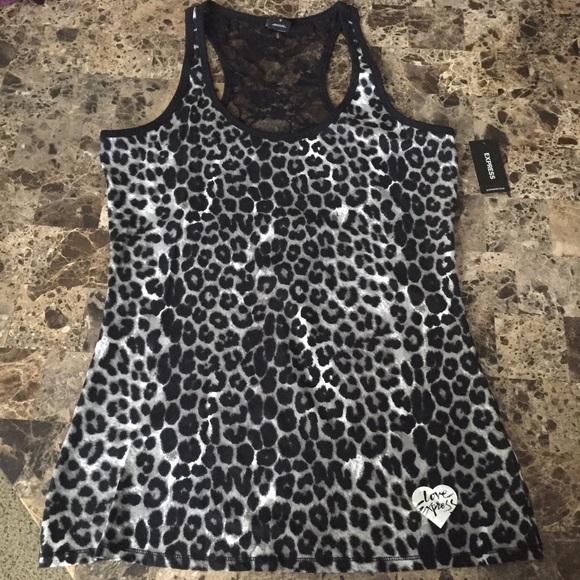 New with tags • Express tank • Large • 💁🏼