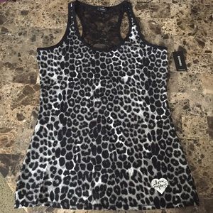 New with tags • Express tank • Large • 💁🏼