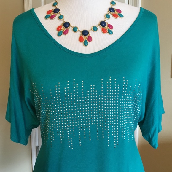 Teal Studded Tee - Picture 2 of 4