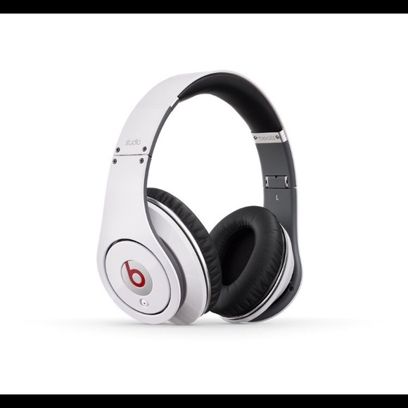 Beats Studio Over the Ear Headphone