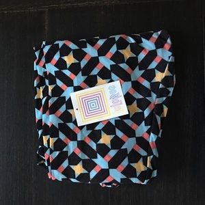 Lularoe TC Geo Print Leggings