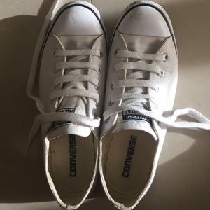 White converse