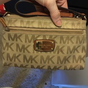 Michael Kors Wristlet