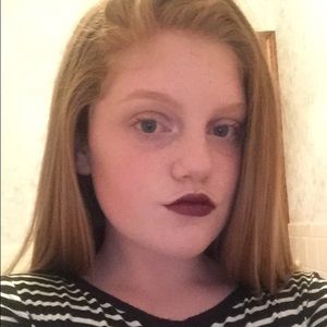 Meet your Posher, Keely