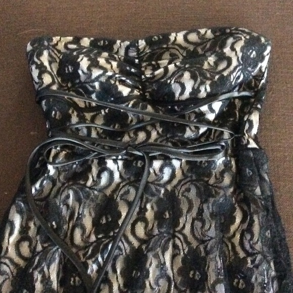 Strapless dress