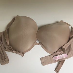 Victoria's Secret 36DD light padding