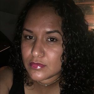 Meet your Posher, Giselle
