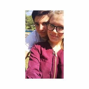 Meet your Posher, Becca