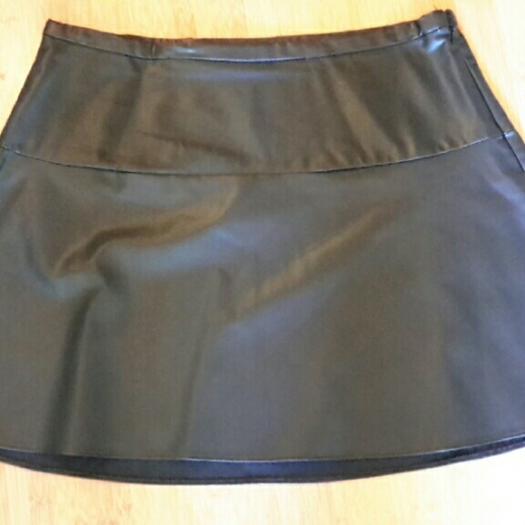 Cute Fake Leather Skirt!