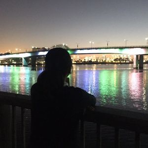 Meet your Posher, Jasmine tram