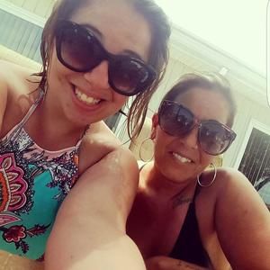 Meet your Posher, Amber-lynn