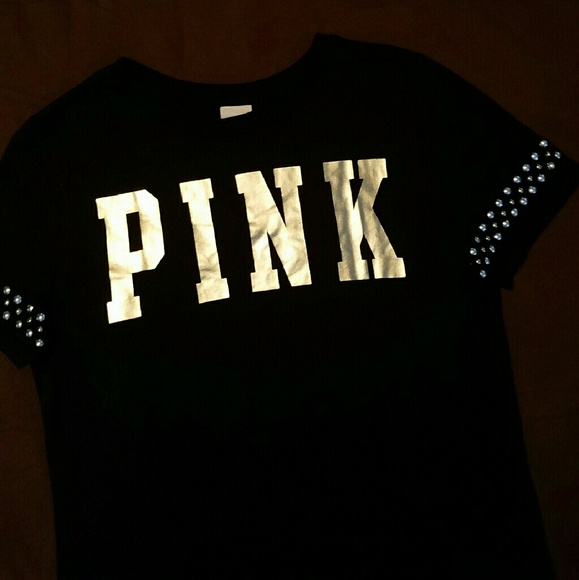 PINK shirt NWOT size SMALL - Bundle any 2 tops for $10 - Picture 1 of 2