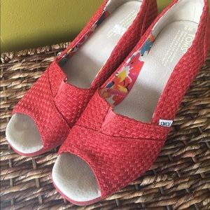 Toms wedge heels