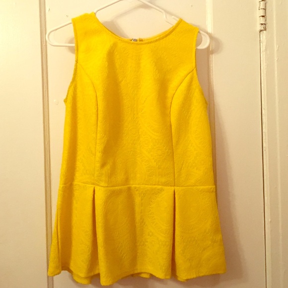 Yellow peplum top