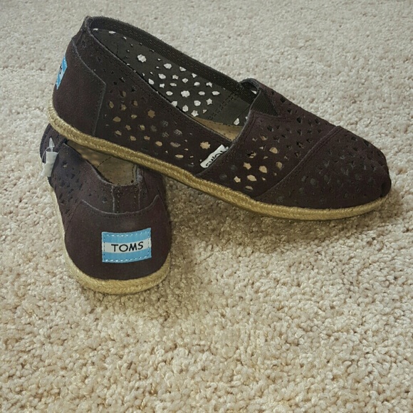 TOMS- Authentic - Picture 1 of 4