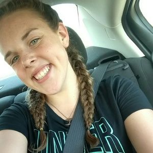 Meet your Posher, Shae