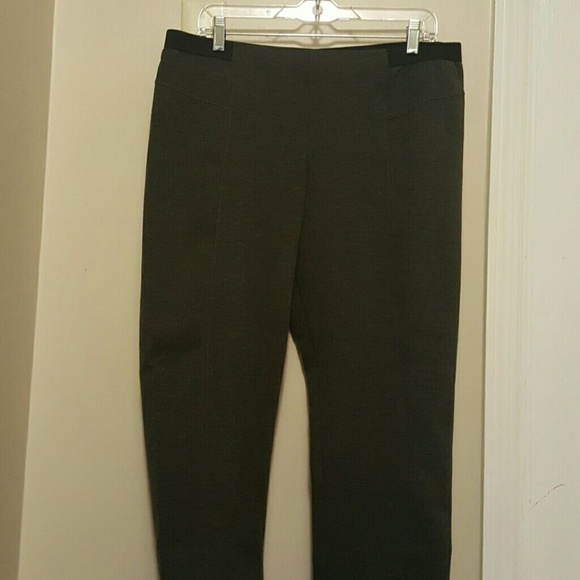 Vera Wang Charcoal gray leggings