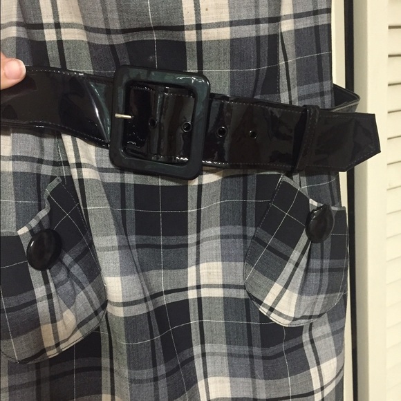 Plaid designer dress - Picture 3 of 4