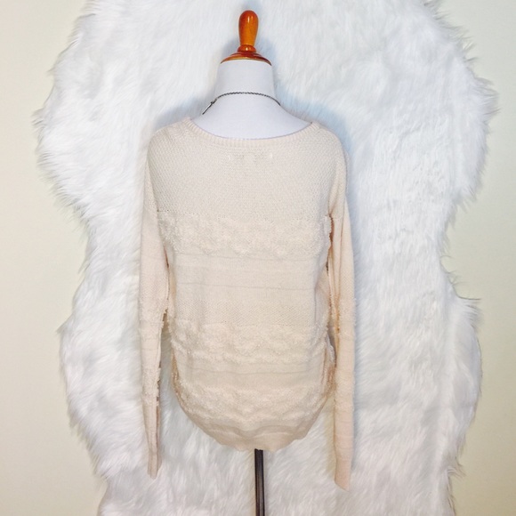 LC Lauren Conrad Folkforic Fall Sweater - Picture 3 of 4