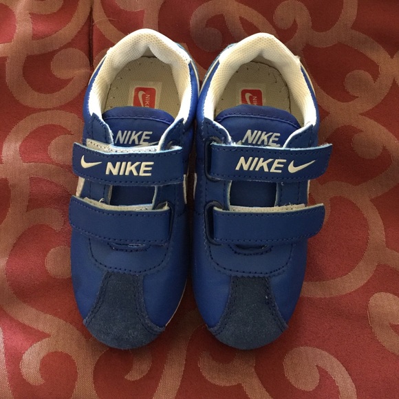 Gently worn toddler shoes