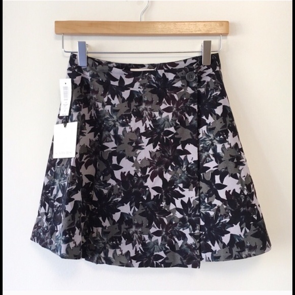 Aritzia Floral Skirt