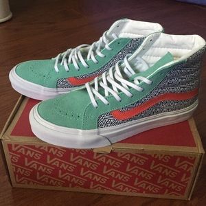 Authentic women's hightop Vans