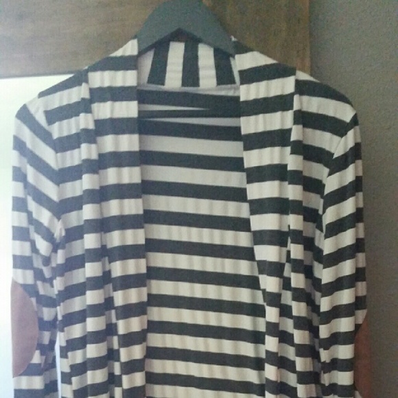 NWOT Gray striped cardigan with elbow patches - Picture 2 of 3