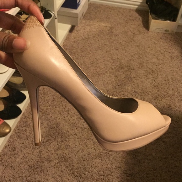 Sam Edelman peep toe pump