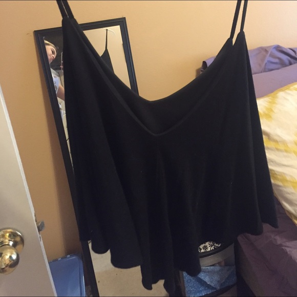 Too Small - Picture 2 of 2