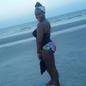 Meet your Posher, Rashida