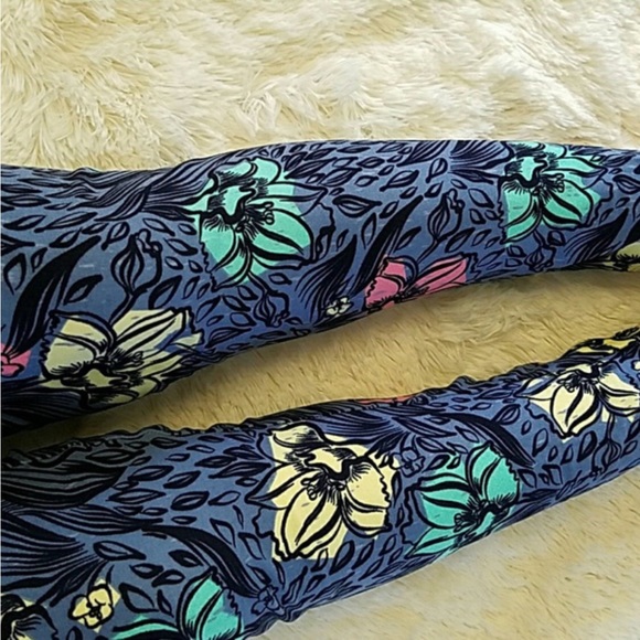LuLaRoe Pants - LuLaRoe Tall and Curvy Leggings SO Colorful! NWT