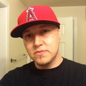 Meet your Posher, Carlos