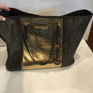 Michael Kors tote
