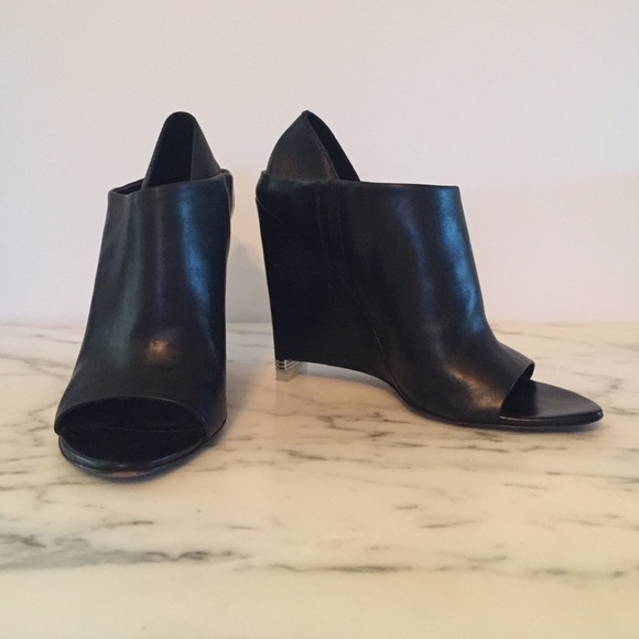 Alexander Wang Black Leather Wedge 36