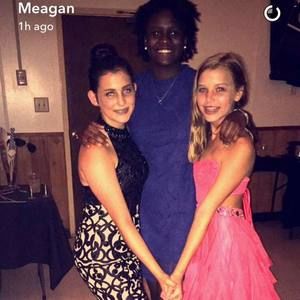 Meet your Posher, Victoria