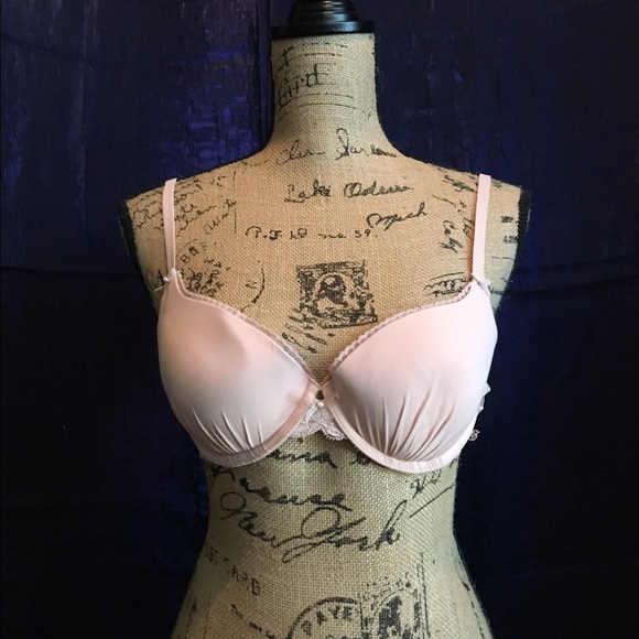 Victoria's Secret Pink Push-Up Demi Bra 36B NWT.