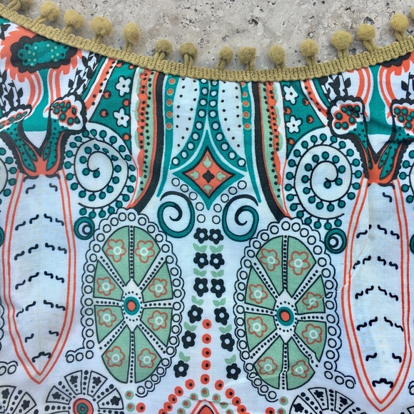 V-neck Long Sleeve Loose Pom Pom Tunic Dress - Picture 3 of 8