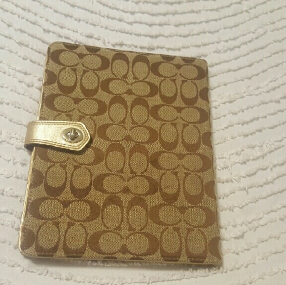 apple coach case