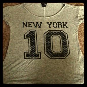 Rue 21 woman's shirt