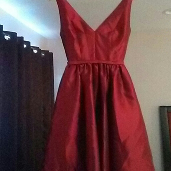 Monique lhuillier formal double layer