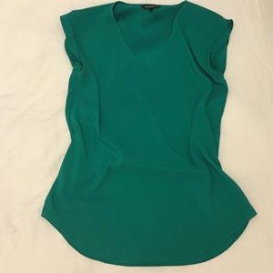 Express short sleeve top