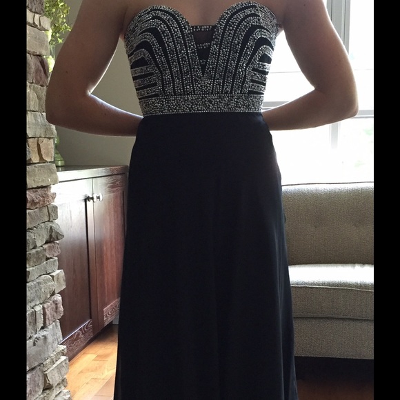 Black Prom Dress