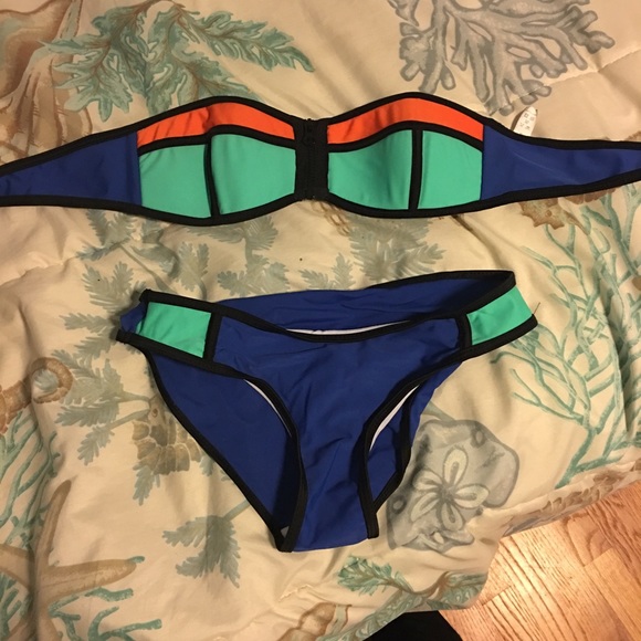 Bikini triangl - Picture 1 of 2
