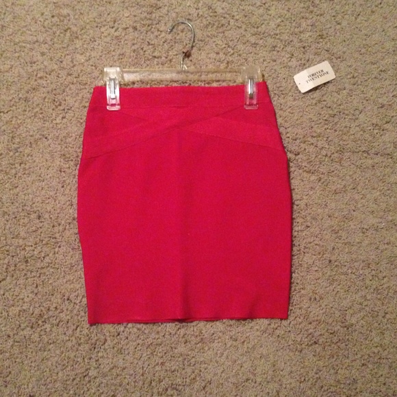 Bandage wrap bodycon skirt 🔥❤❤❤ - Picture 2 of 2