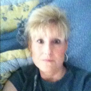 Meet your Posher, Shellie