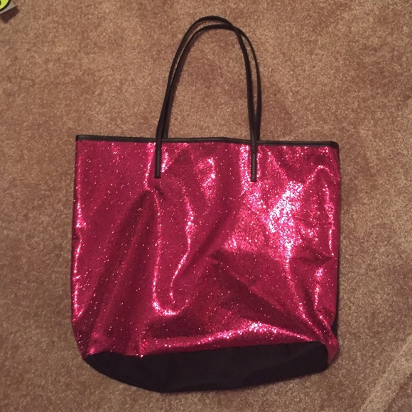 VS tote