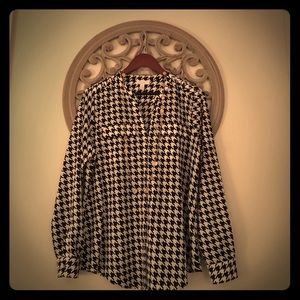 Charter Club Houndstooth Button-up, Large