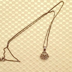 Lotus Pearl Necklace