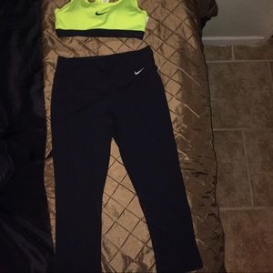 Nike Pro Sports Bra & Capri Pant Combo